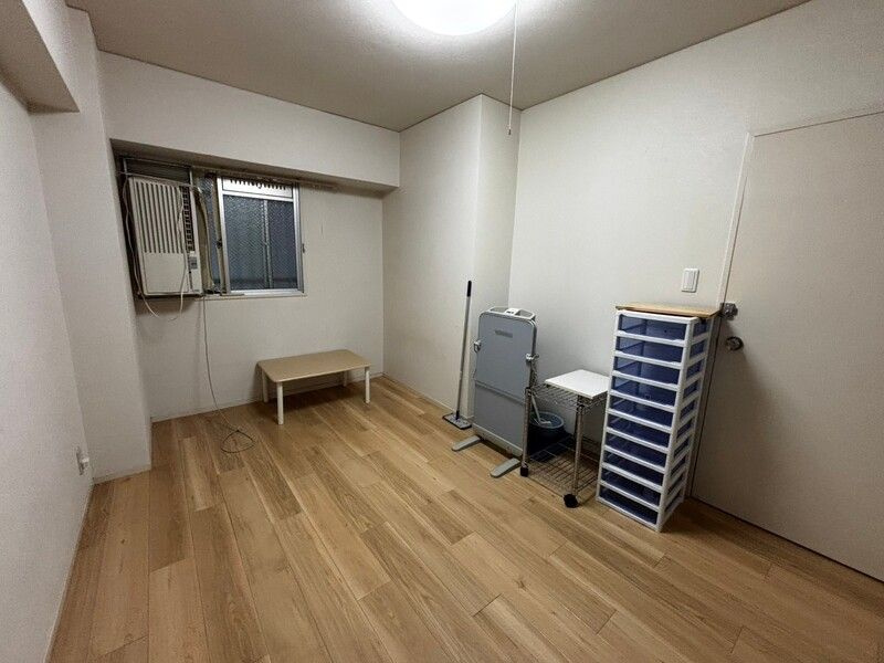 日商岩井今泉マンションの内装