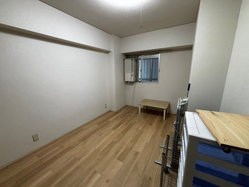 日商岩井今泉マンションの内装