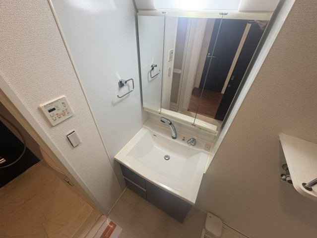 吹田市垂水町３丁目の賃貸マンションの独立洗面台