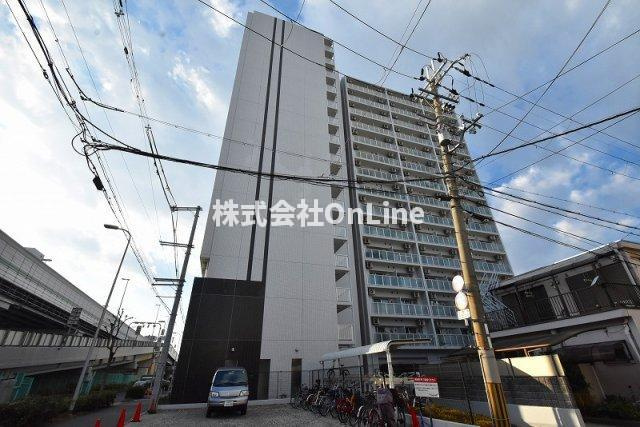 グランシス高井田の外観