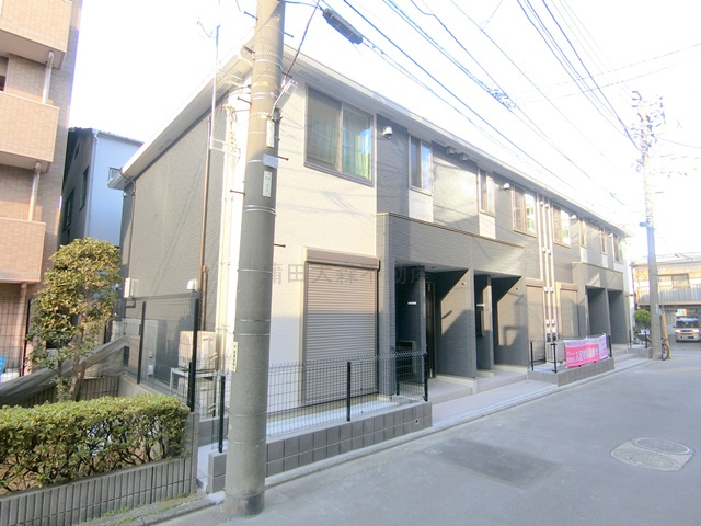 Grand Poireの外観|2025年12月築　木造地上2階建て総戸数8戸の人気賃貸
東京都大田区大森南2丁目　京急空港線穴守稲荷駅徒歩21分、東京モノレール昭和島駅徒歩19分
