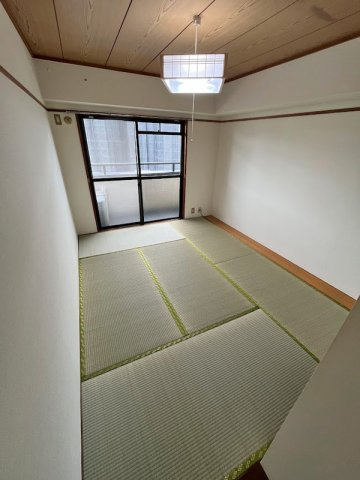 グリーン大山東館の和室