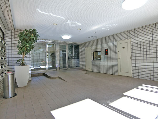 グリーン大山東館のロビー