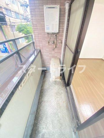大阪市東淀川区東中島１丁目の賃貸マンションのバルコニー