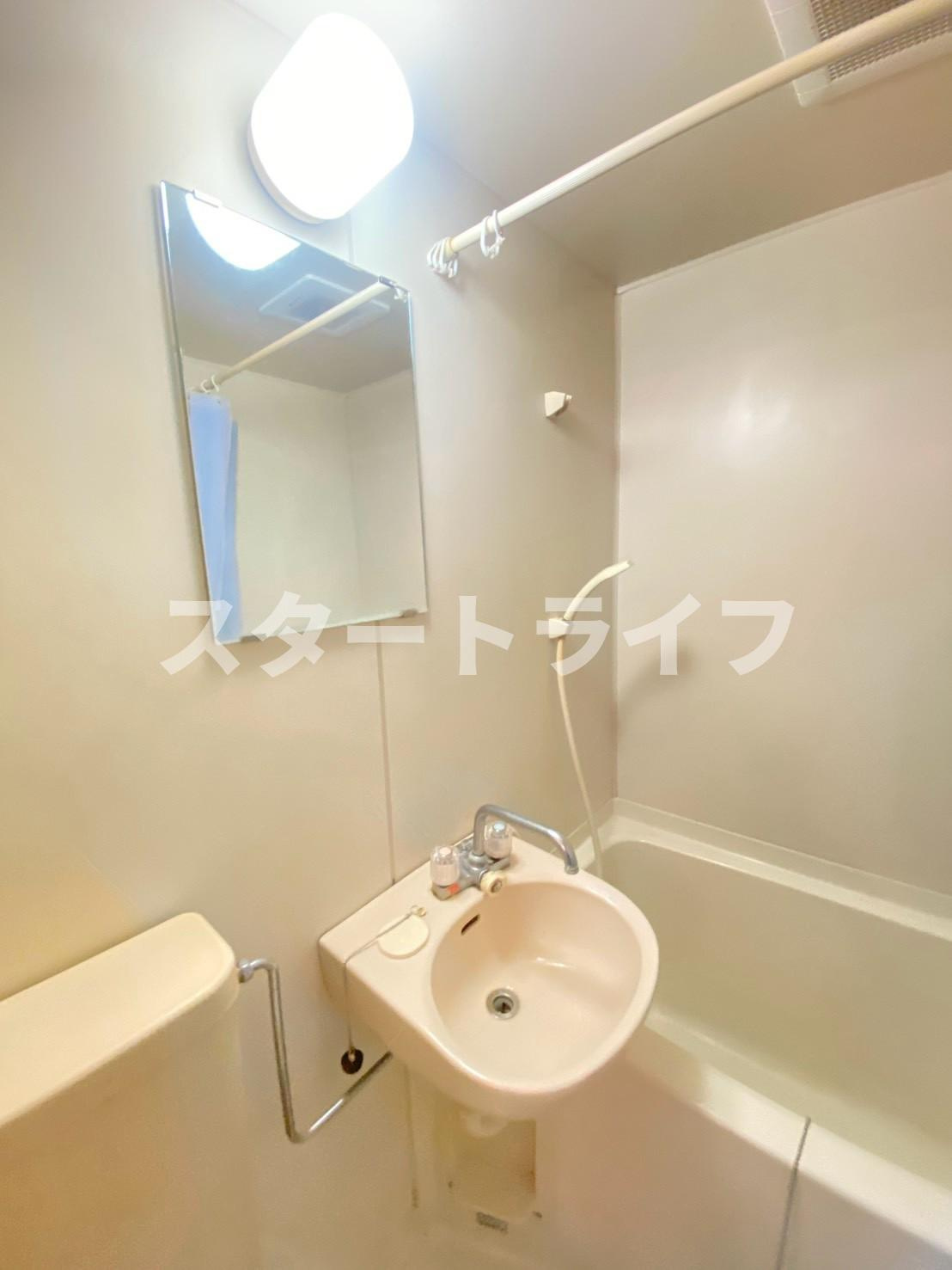 大阪市東淀川区東中島１丁目の賃貸マンションの洗面所