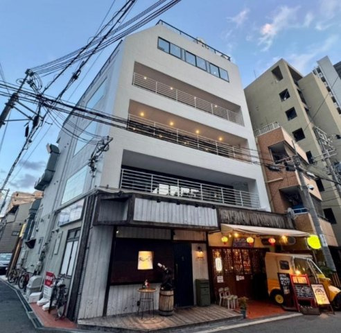 大阪市北区菅栄町の店舗一部
