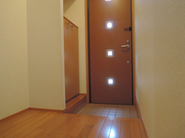 大塚町テラスの玄関