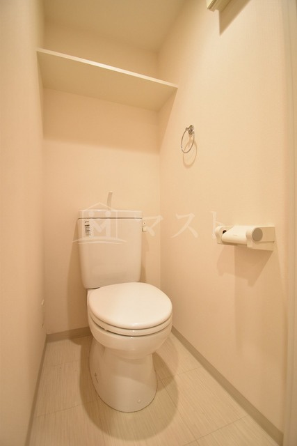 プレサンス上町台東平のトイレ