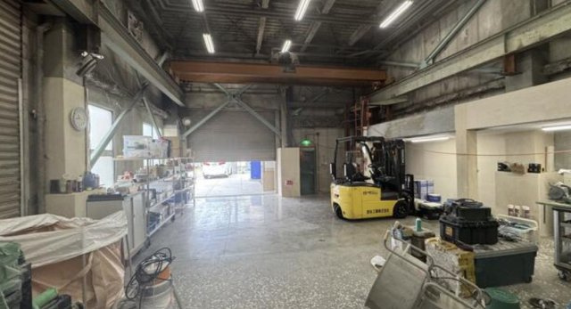 板橋区新河岸２丁目の倉庫