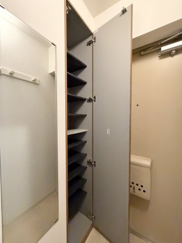 SHIKOKU103の収納