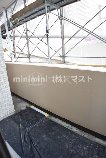 エミネンス堂ヶ芝のバルコニー