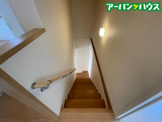 ウィステリア学南 B棟の内装