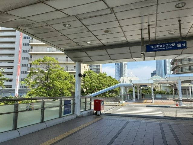 リバーガーデンコスモスクエアの外観