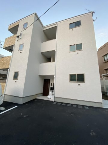 lily高宮（リリータカミヤ）の外観