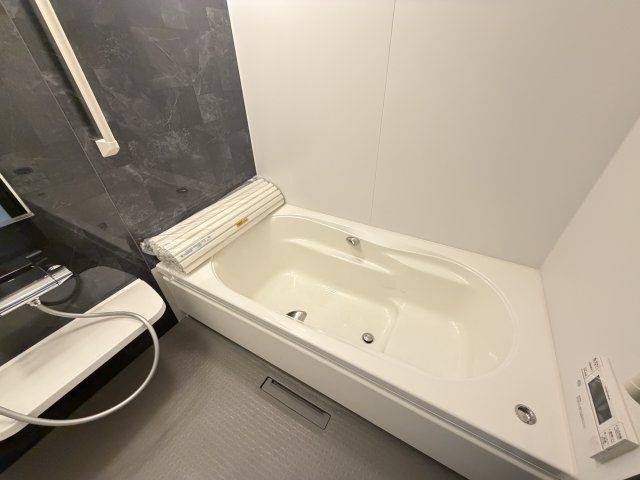 姫路市飾磨区英賀清水町２丁目の中古一戸建の浴室
