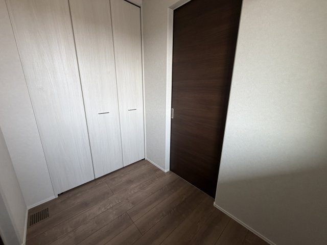 姫路市飾磨区英賀清水町２丁目の中古一戸建の寝室