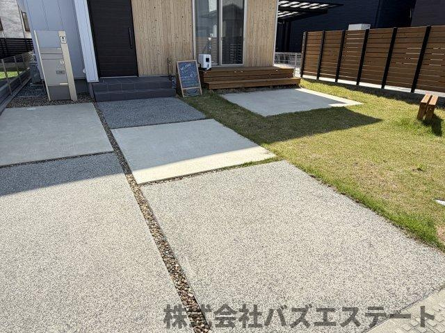 広畑区西蒲田　中古一戸建ての駐車場