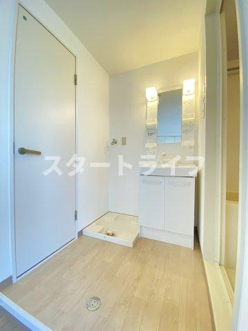 大阪市淀川区木川東１丁目の賃貸マンションの洗面所