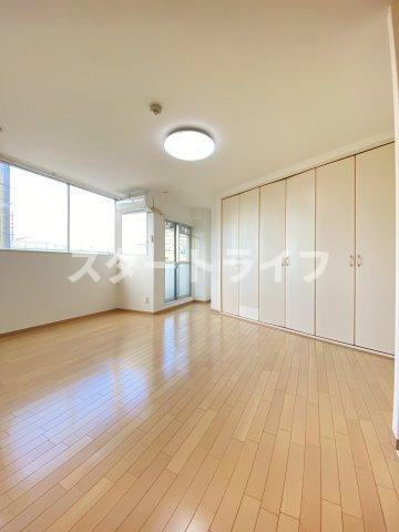 大阪市淀川区木川東１丁目の賃貸マンションの寝室