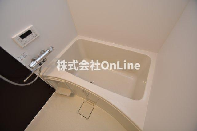 セレニティ加美南A棟の浴室