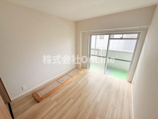 マンション津坂の寝室