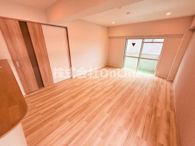 マンション津坂の居間・リビング