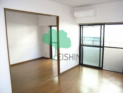 リベラいわきの居間・リビング|アレンジ自由自在の広々空間です！
