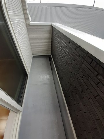 シエロ　カーサ　レイ　弐番館のバルコニー