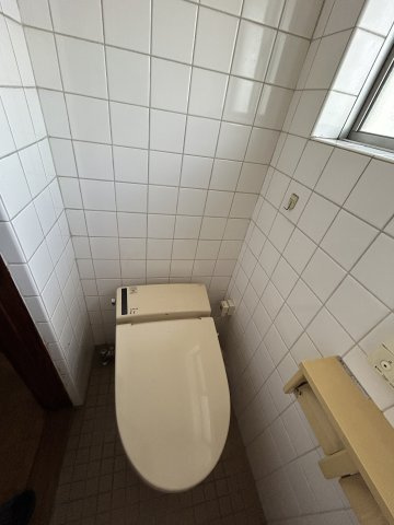 花田町小川　中古一戸建てのトイレ