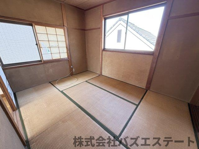 田寺東　中古一戸建ての和室
