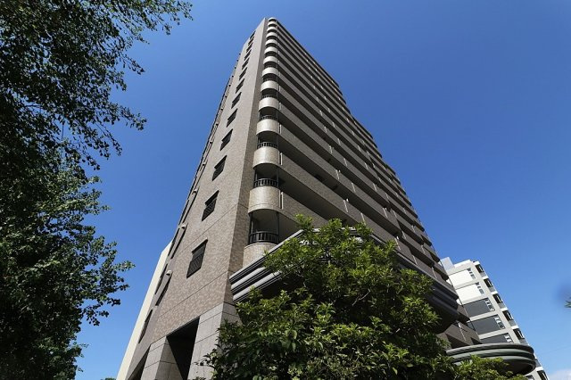 ライオンズマンション北梅田の外観