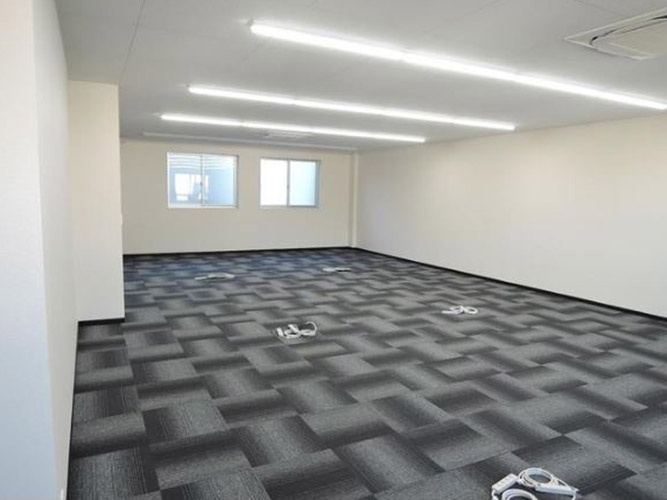 大牧町倉庫付事務所