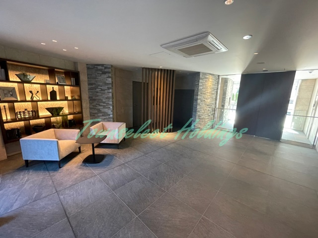 藤沢市藤沢の賃貸マンションのエントランス|清潔感のあるエントランスです♪