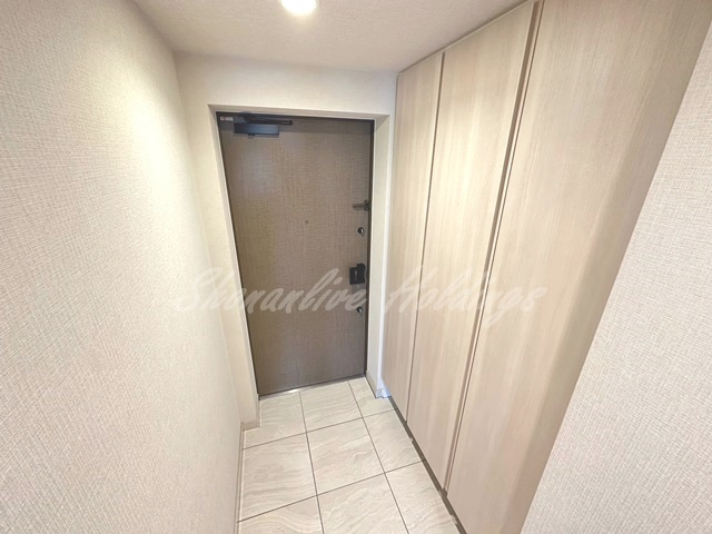 藤沢市藤沢の賃貸マンションの玄関|お履き物が多い方にもおすすめ♪