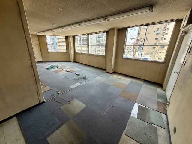大阪市浪速区塩草３丁目の店舗事務所のその他共用部分