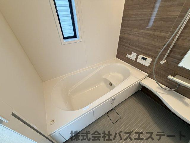 飾東町庄　中古一戸建ての浴室