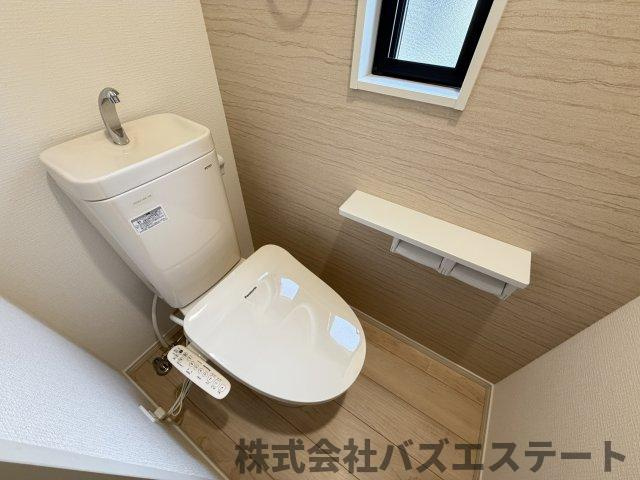 飾東町庄　中古一戸建てのトイレ