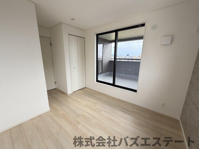 飾東町庄　中古一戸建ての洋室