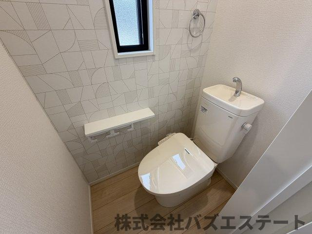 飾東町庄　中古一戸建てのトイレ