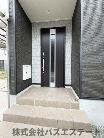 飾東町庄　中古一戸建てのエントランス