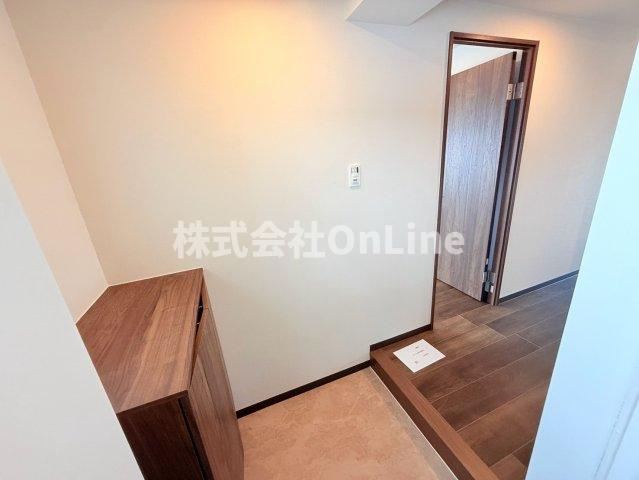 マンション津坂の玄関