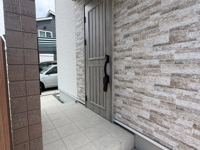 姫路市奥山の中古一戸建のエントランス