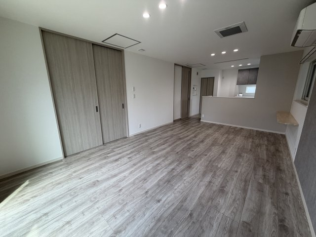 姫路市奥山の中古一戸建の居間・リビング