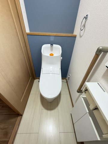 姫路市飾磨区妻鹿の中古一戸建のトイレ