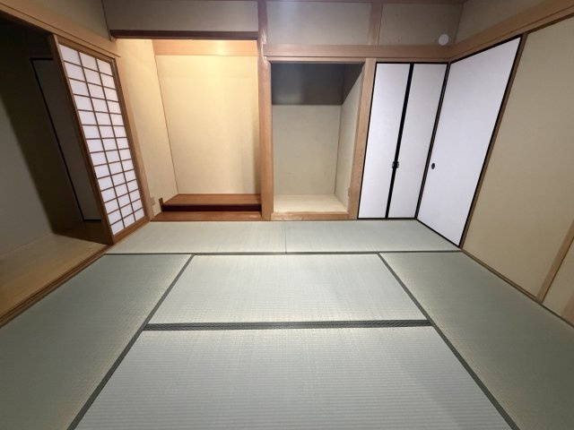 姫路市飾磨区妻鹿の中古一戸建の和室