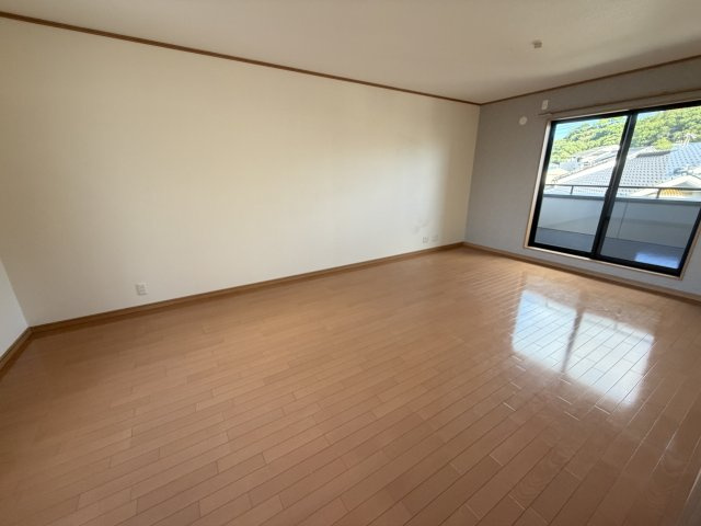 姫路市飾磨区妻鹿の中古一戸建の寝室