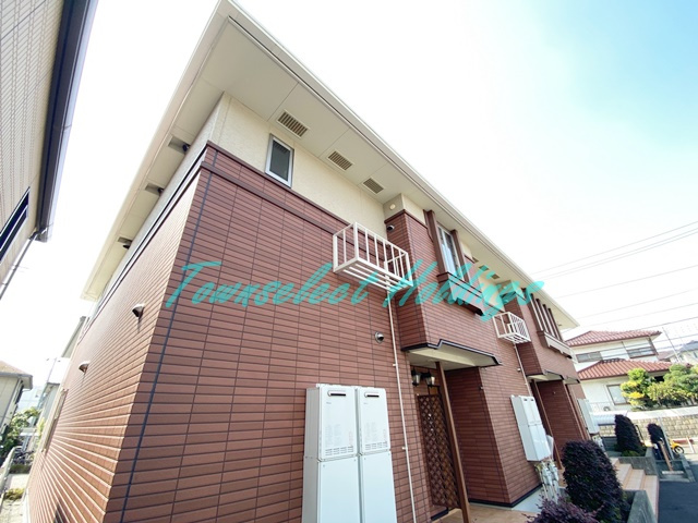 藤沢市村岡東２丁目のアパートの外観
