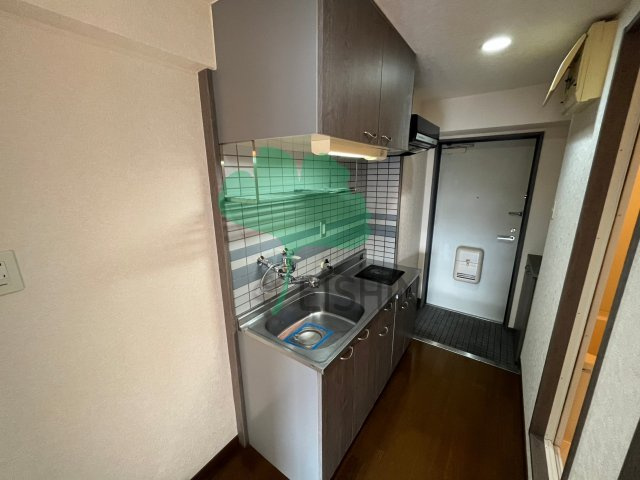 ロイヤル天神南のキッチン|シンプルな清潔感のあるキッチンです！
