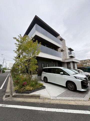 シャーメゾン若園の外観
