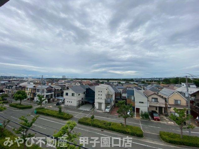 パインリーフ甲子園の展望